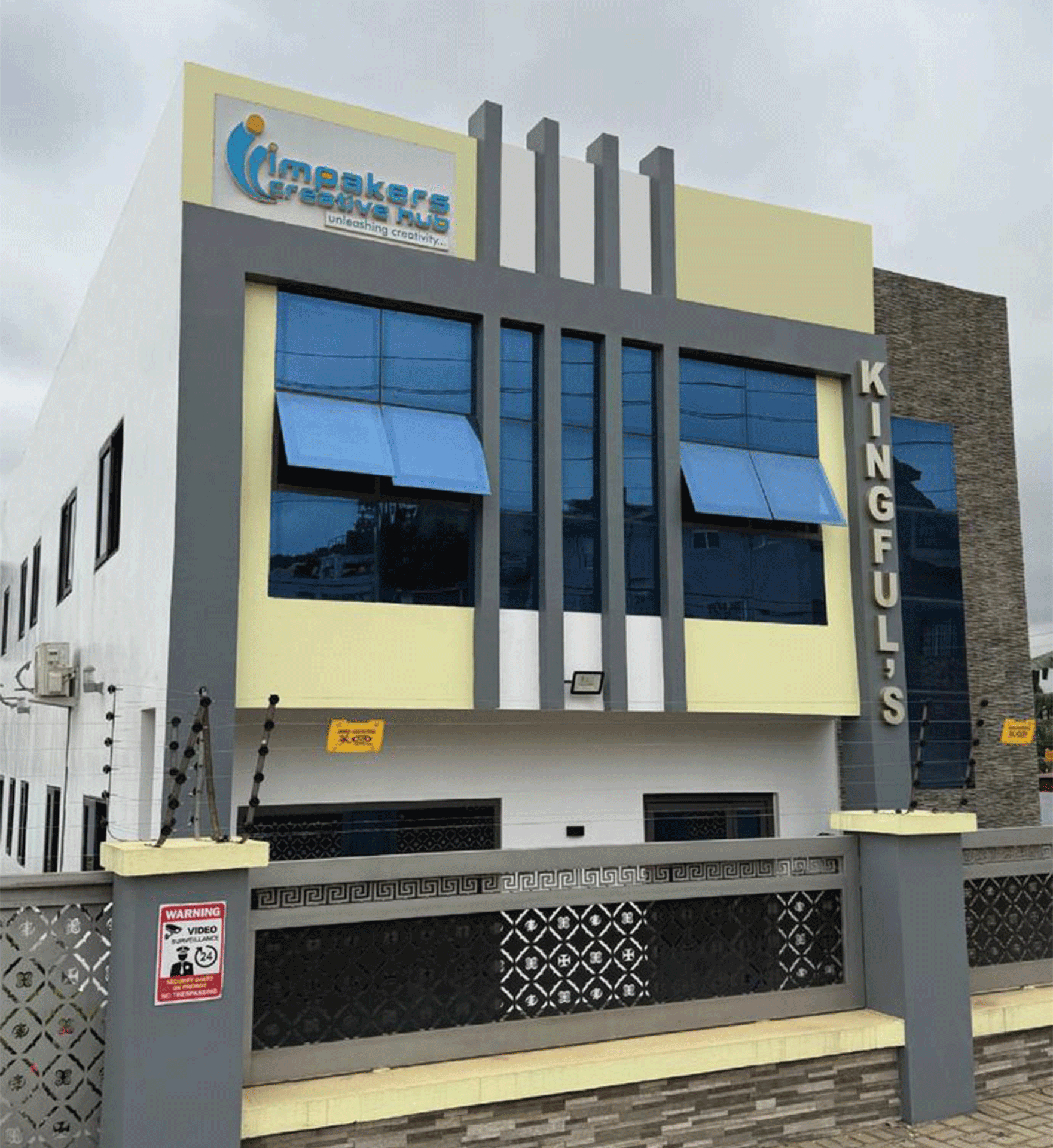 Head-Office