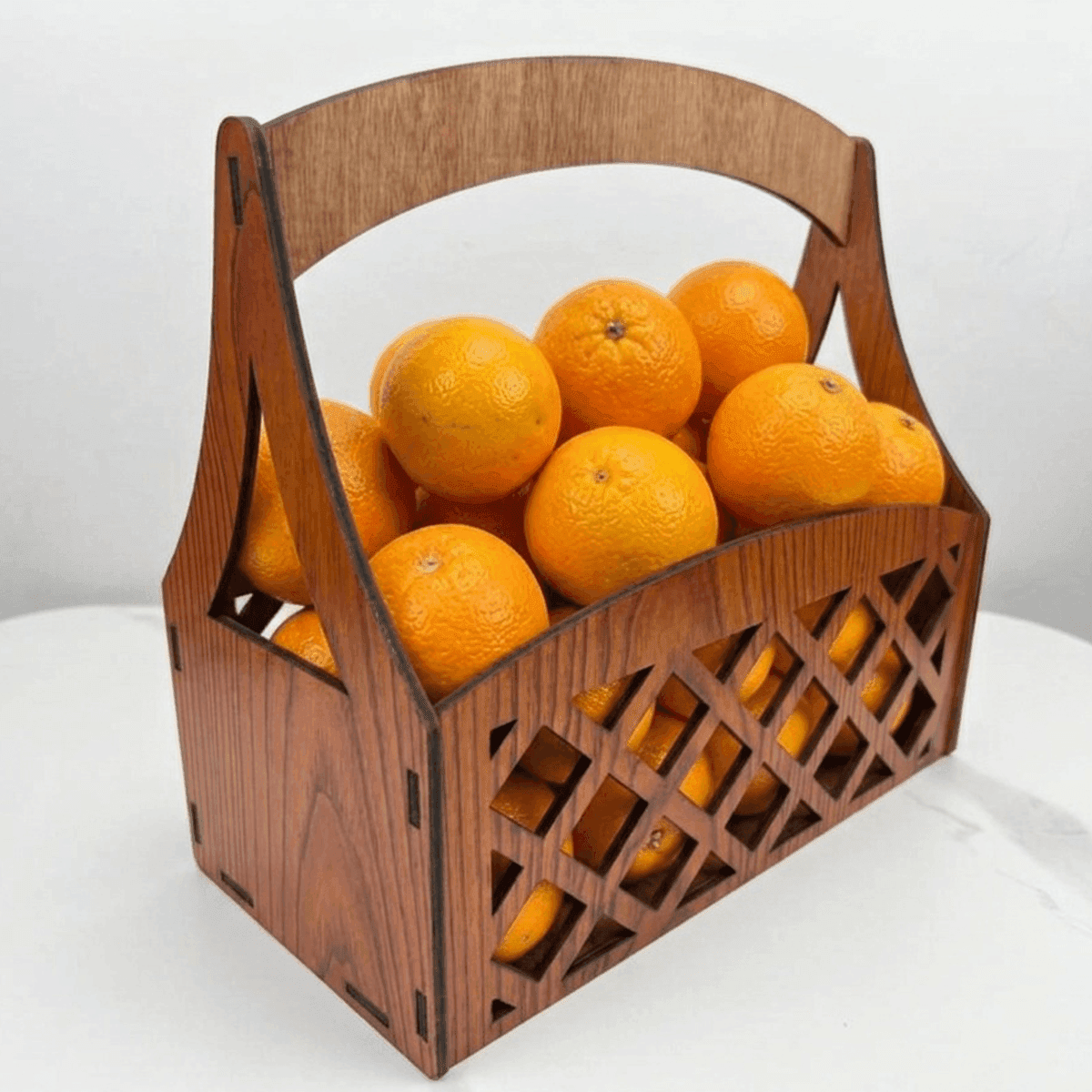 Wood Lattice Fruit Carrier